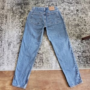True vintage 550 Levi's Highrise Blue Wash
